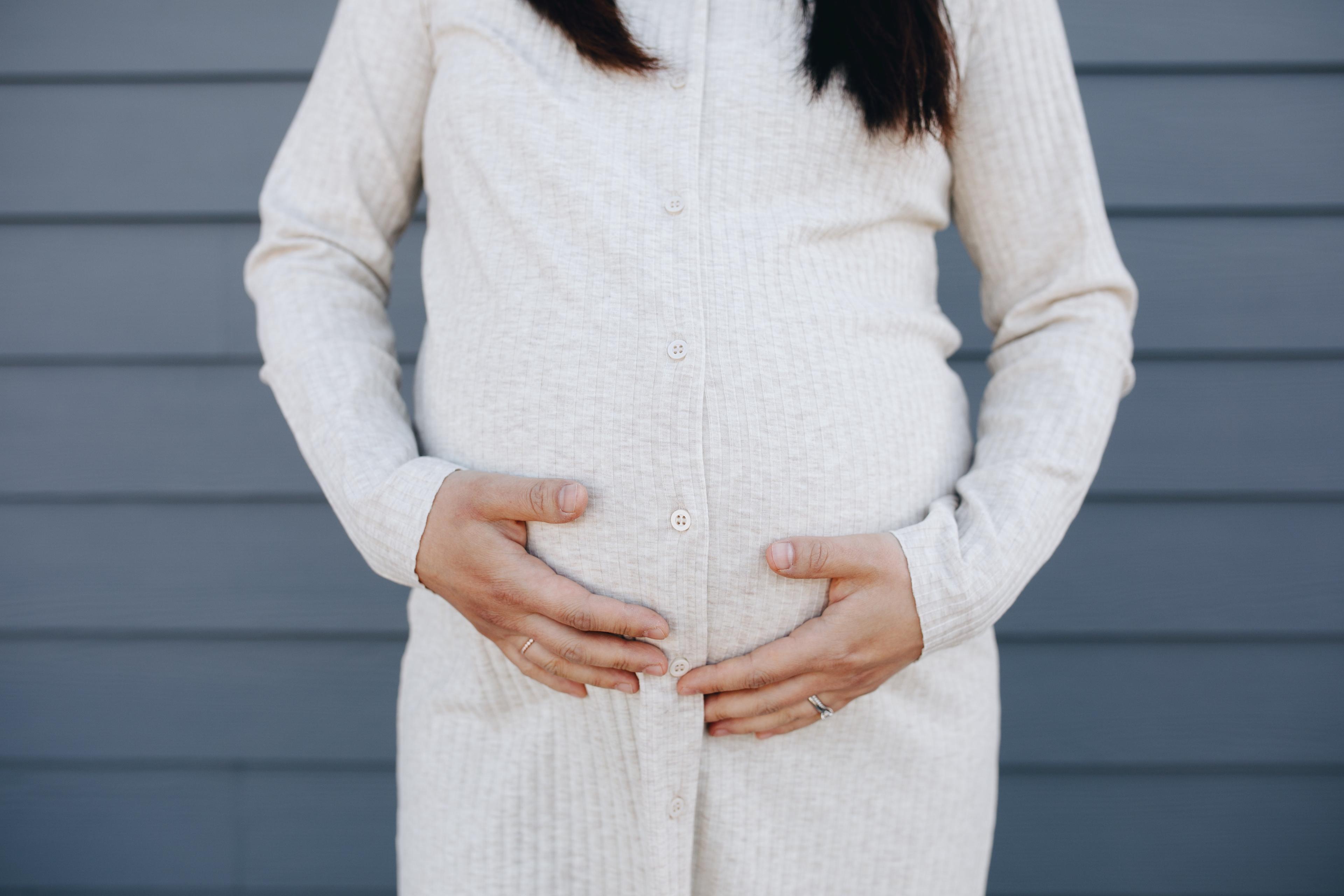FREEBIES FOR PREGNANT MOMS