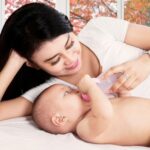 Breastfeeding vs Bottle Feeding by Dr Leo Hamilton