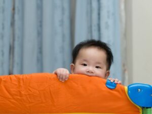 How To Fold Your Lucky Baby Smart System Safety Play Yard
