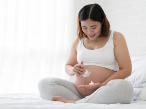 10 Best Stretch Mark Creams for New Moms