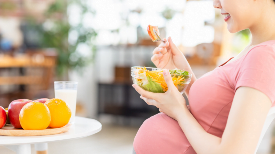 Makanan Pereda Mual Saat Hamil