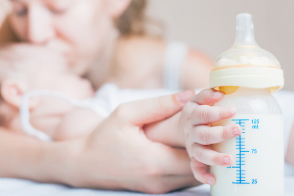 Kandungan Susu Formula untuk Bayi Baru Lahir