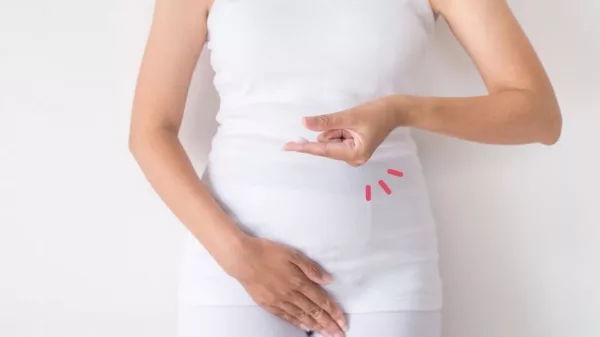 Seorang ibu hamil mengalami keputihan