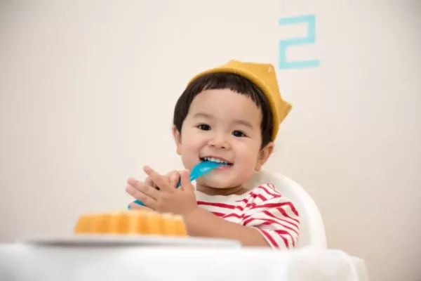 ciri ciri anak sehat salah satunya ialah mempunyai nafsu makan yang baik