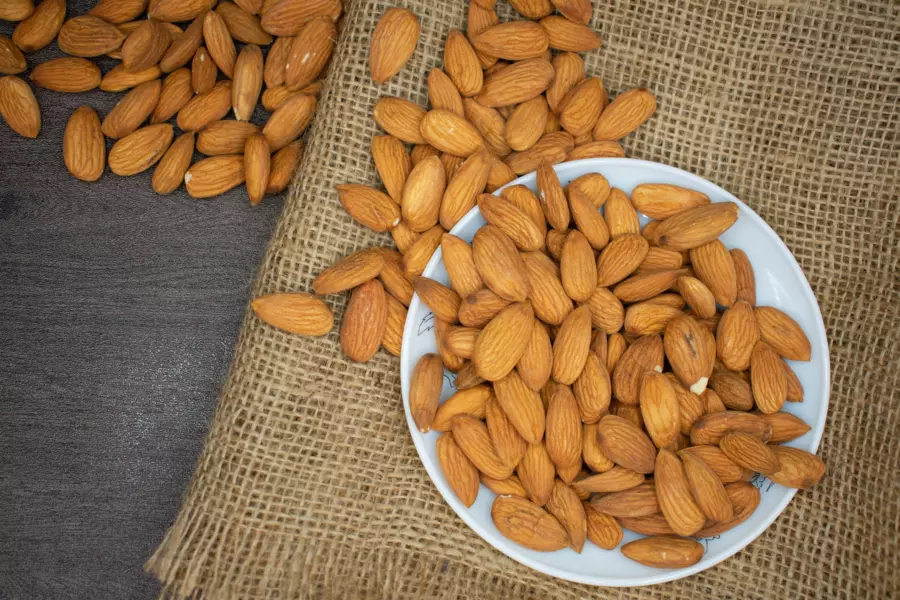 Resep Biskuit Pisang Yang Lezat dan Sehat Untuk Anak berbahan almond