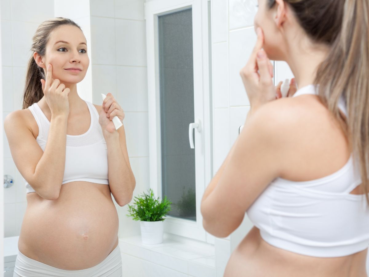 8 điều cần lưu ý khi chọn kem dưỡng ẩm cho mẹ bầu